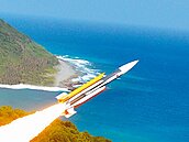 要命40秒…士官長喝個水　雄三就射出去了