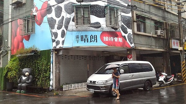 強颱尼伯特來襲,案場接待中心也休兵一天(好房網NEWS記者陳韋帆攝影)