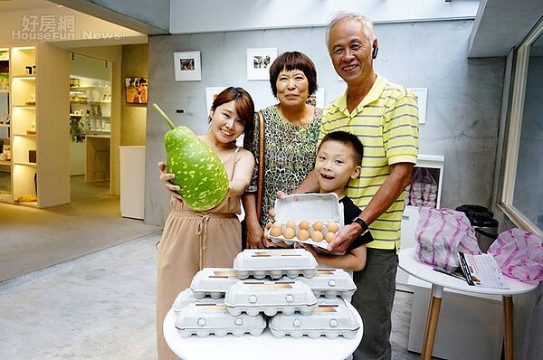 11.巧而園的孩子們留下溫馨紀錄。