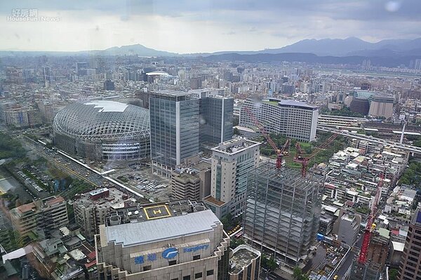 遠雄針對大巨蛋案再次召開記者會，由趙藤雄親上火線開講。（好房網News記者陳韋帆／攝影）