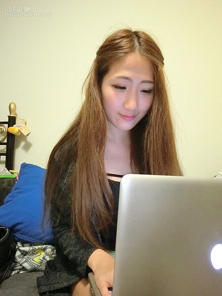 3.目前安希在大安信義區的租屋空間約為6坪，室內整體擺設也以隨性為主。
