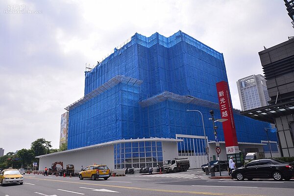 信義A7由碩河開發詹偉立偕同大陸建設張良吉打造Taipei Sky Tower飯店、商場大樓。(好房網News記者 陳韋帆/攝影)