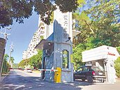 江蕙舊家被闖　弟遭惡煞痛毆