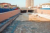 楊梅車站地下道通車 三度跳票