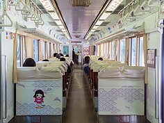 雖然是賞櫻的時候，挑對時間列車不見得會擠到沒位子坐。