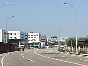 綠美化建案　搶插旗單元2