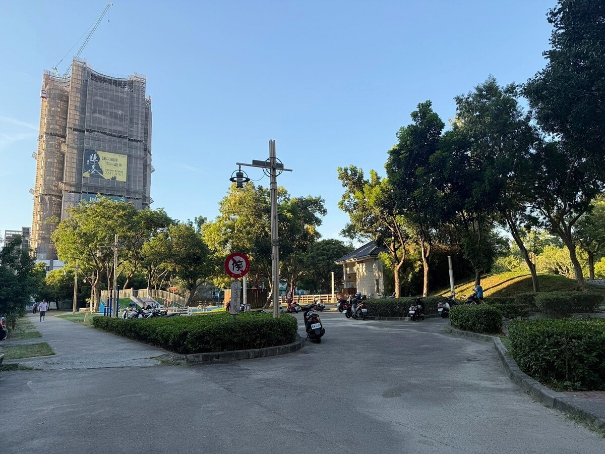 台中市北屯展現驚人的「逆少子化」,穩坐全市幼年人口之冠,兼具「公園與名校」條件的住宅也相當搶手。圖/好房網News記者林和謙/攝