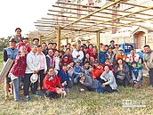 50公尺愛玉廊道　自製可食地景