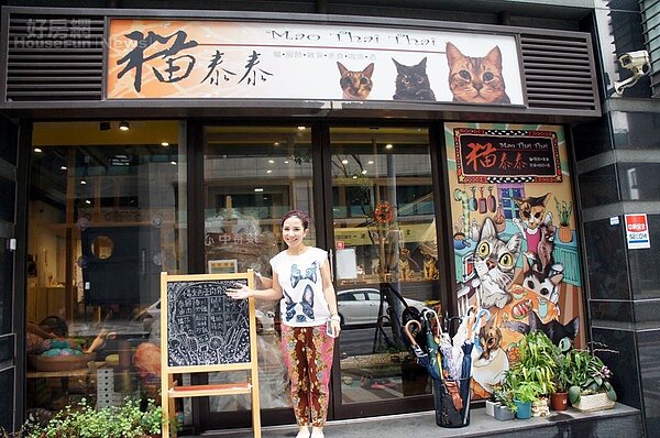 1.Sophia從看屋到與房東簽約花不到十天,找到位於林口的店面。