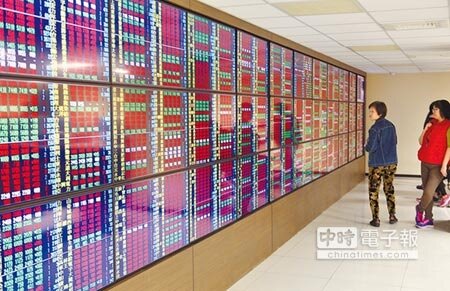 台股上周完美封關,本周持續挑戰9,300點壓力區。圖/本報資料照片