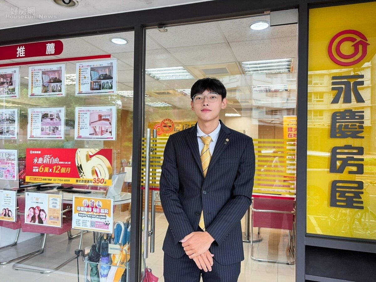加入永慶房屋近半年來,莊騏駿在團隊支持與師父帶領下,學習專業知識與與實務技巧,目前業績已經突破200萬。圖/永慶房產集團提供