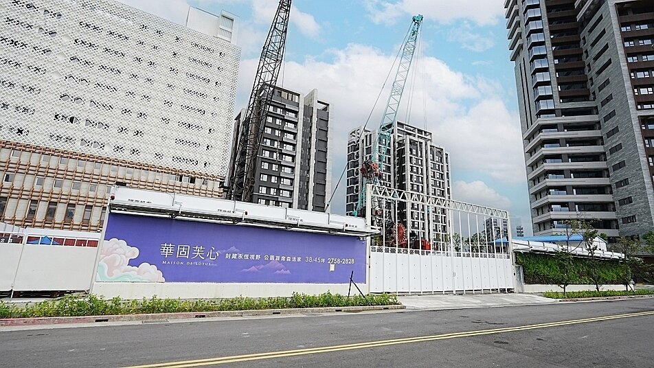 新建案「華固芙心」正在興建中。圖/國產建材實業提供