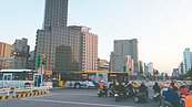 「誰會沒事上路？」　年前防塞車　議員：應有配套