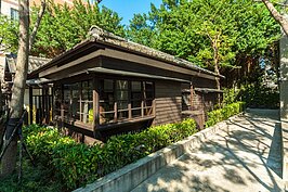 齊東詩社建築左邊日式宿舍一景。