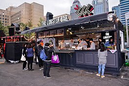 THE LOBSTER BAR
料理的元素包含新鮮龍蝦、創意的新吃法，以獨到的料理手法詮釋海鮮料理。