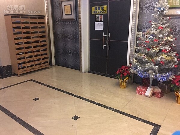 7.恩齊兒認為購屋時必須把公設考慮進去,社區裡包括戶外小公園、健身房、視聽室等,她幾乎都會用到。