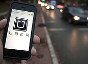 優步　推UberTaxi叫車服務