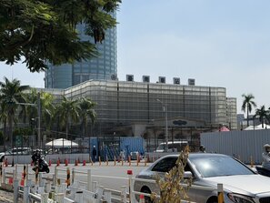舊站最後一夜…路牌交接、三響鳴笛致敬