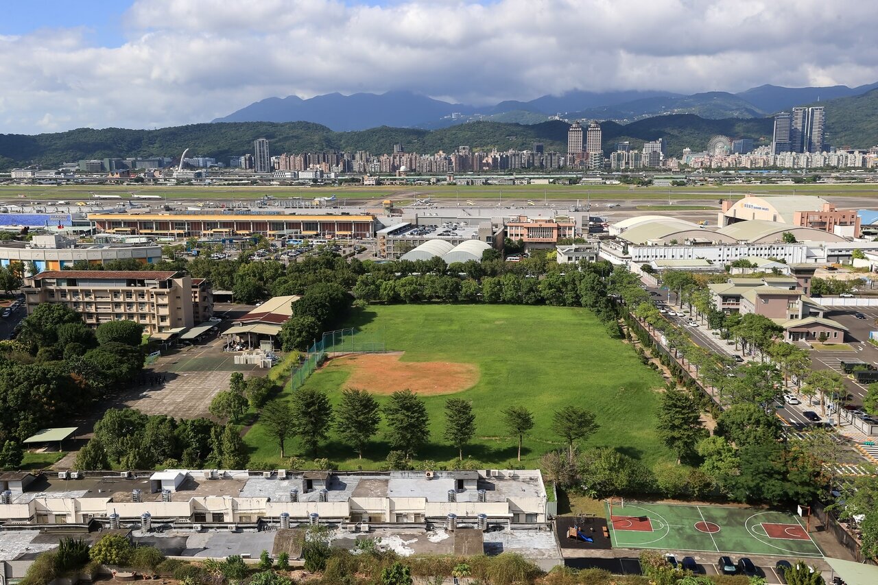 松山機場南側、面積約4公頃的松南營區土地。聯合報系資料照 