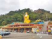 過年招財招好運　試試宗教勝地走春　