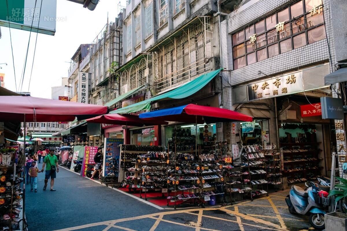屏東市東區中央市場一景。圖／經濟部商業發展署。