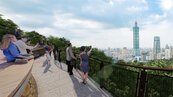 象山步道大升級！全新「攝手平臺」預計12月底開放　跨年賞101煙火視野更開闊