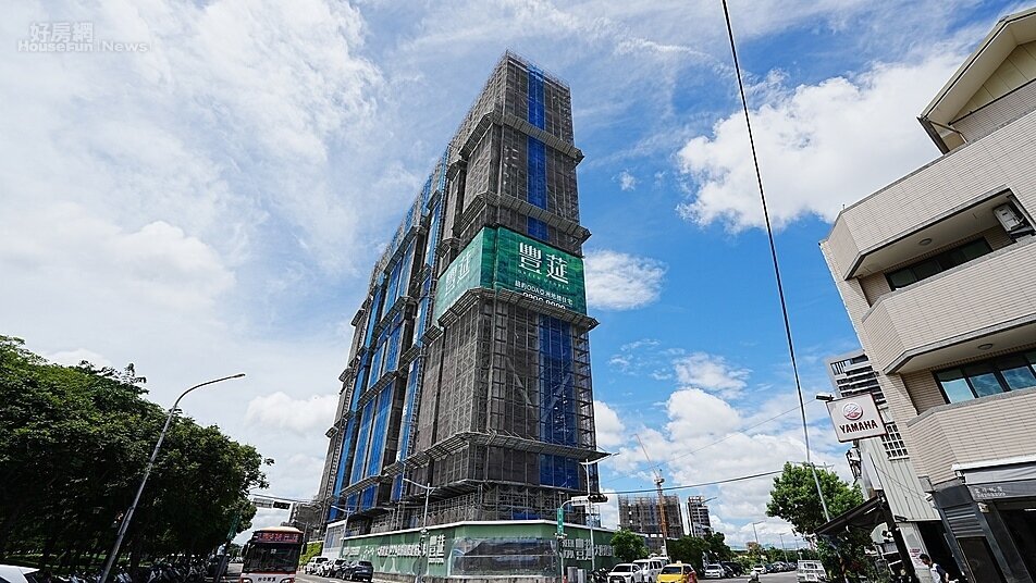 「大陸豐莚」正在興建中。圖/國產建材實業提供