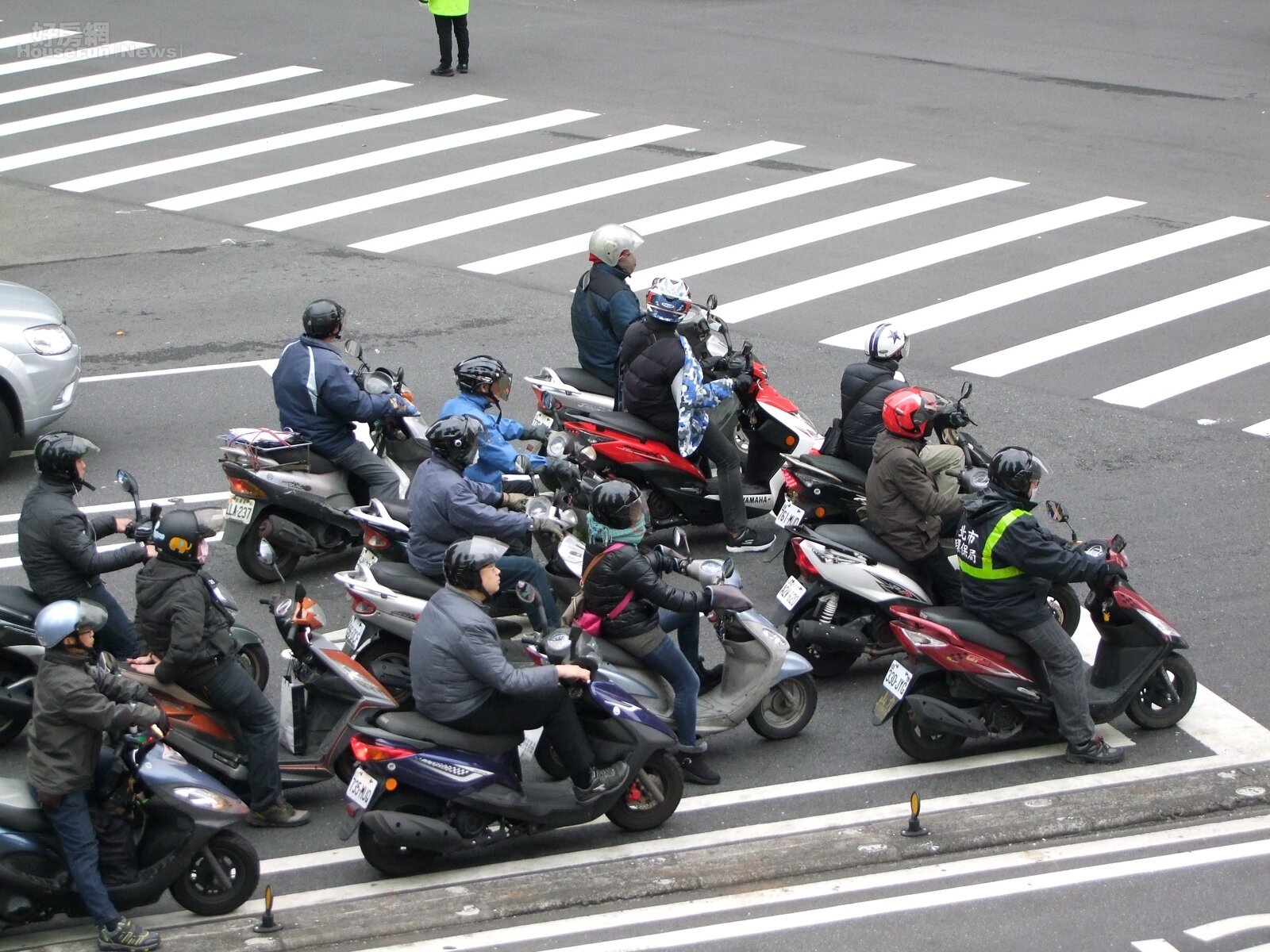 空污法修正案將授權環保署針對10年以上老舊車輛,不只有勸導與補貼,會有更嚴的排放管制標準。。(好房網News記者張聖奕╱攝影)