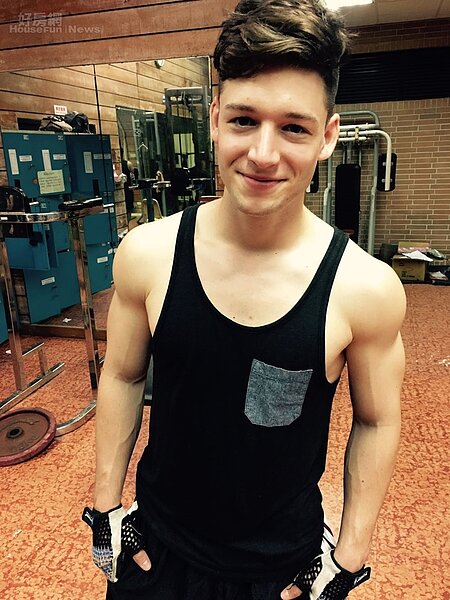 7.熱愛健身的仲思齊,也經常在家裡自拍與粉絲分享他精壯結實的好身材。