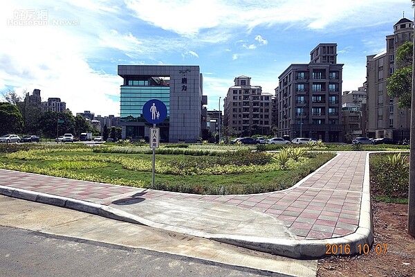 新北綠家園專案綠美化環境,林口區建林段(新北城鄉局)