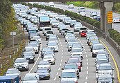 二二八收假北上避車潮　早、晚最不塞
