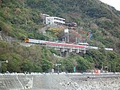 最美車站掉漆　基地台降臨多良車站