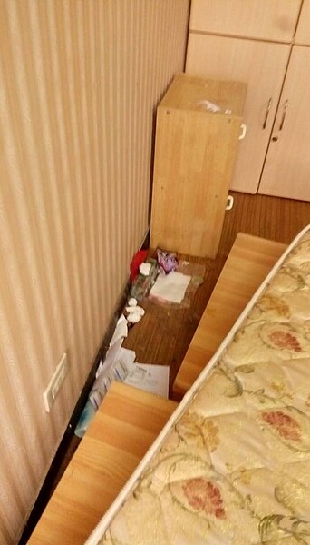 女學生把租處用得一團亂,讓網友氣得上網發文。(翻攝自爆料公社)