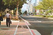 松江路自行車道　鋪面能降溫
