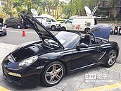 保時捷拍賣破百萬　仍流標