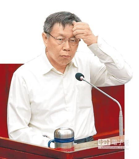 
台北市長柯文哲7日率局處首長赴市議會列席備詢。（王英豪攝）
 