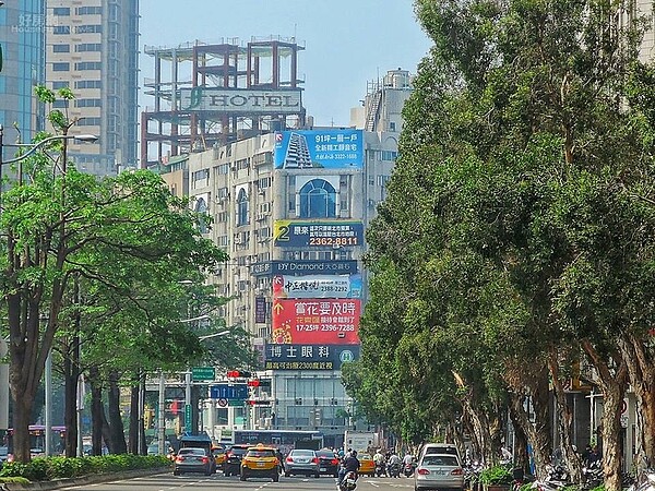 台北市建案廣告情境圖。(好房網News記者陳韋帆/攝影)