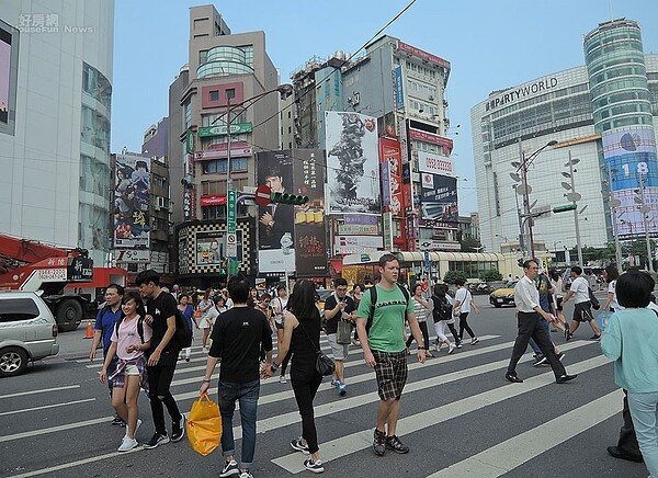 台灣最讓外國旅客稱羨的就是便利的生活機能。（好房網News記者陳韋帆／攝影）