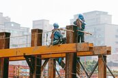 營造成本壓力未退　工資年漲8.12％五年最高