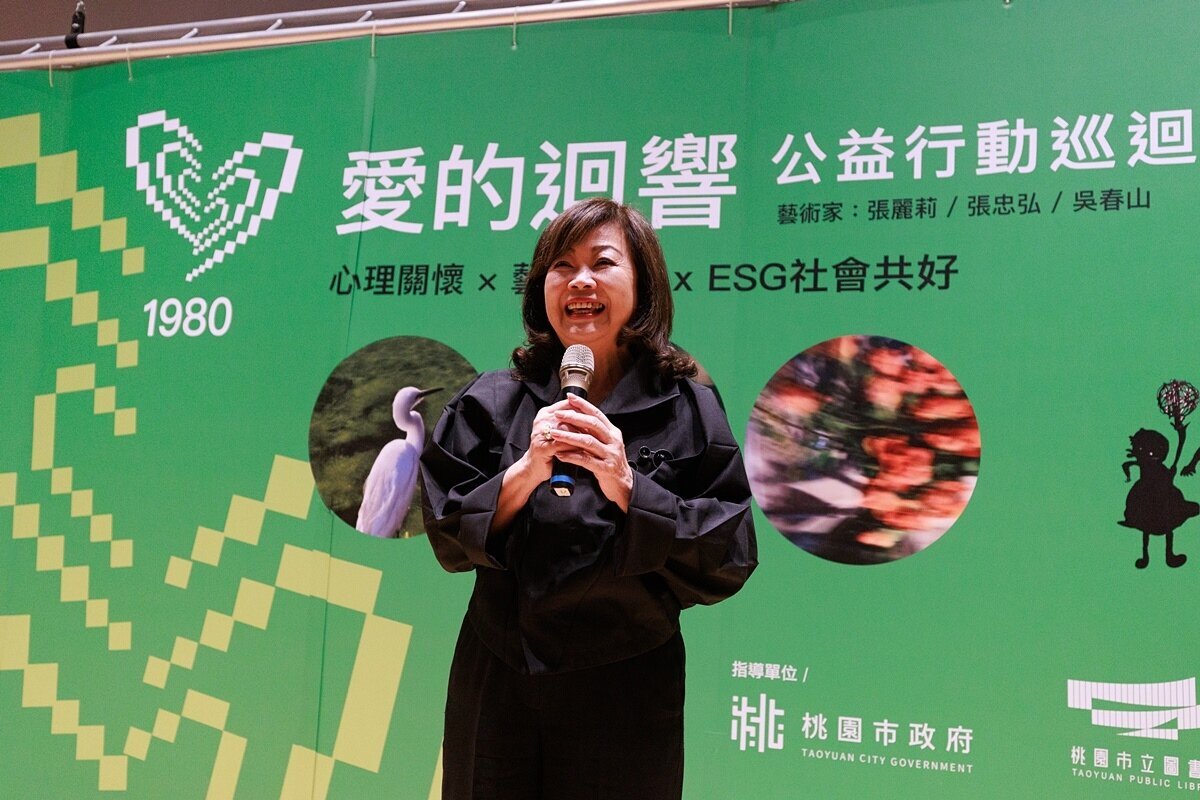世界不動產聯盟會長、龍寶建設董事長張麗莉的作品《乘願再來:張麗莉的愛與形色人生》,將自己的人生所見、所感、所念,化作筆觸與立體造型。圖/張老師基金會提供
