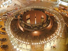 92年建成圓環美食館完工夜間照片