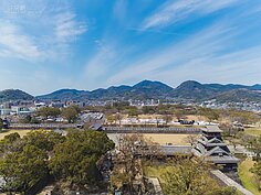 畫面右下方為宇土櫓