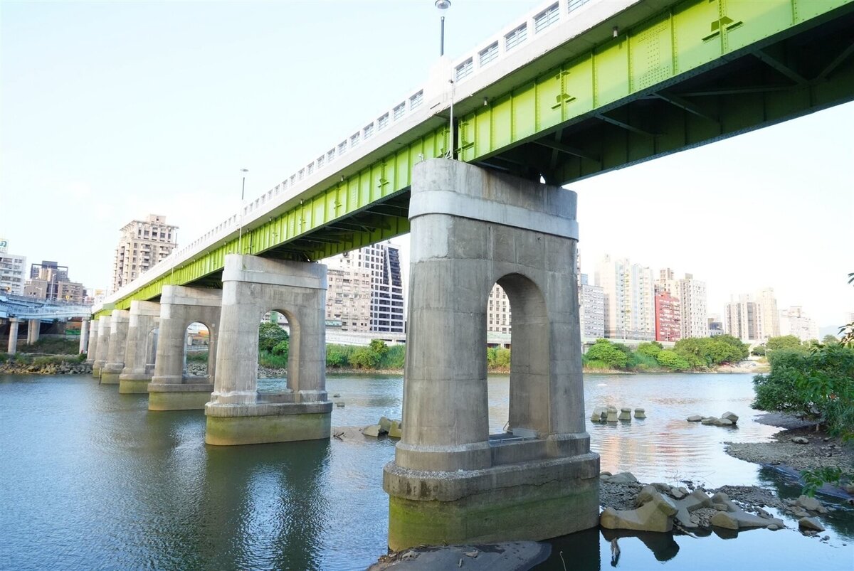 連接台北市中正區與新北市永和區的歷史建築「川端橋」正式啟用。圖/台北市政府提供