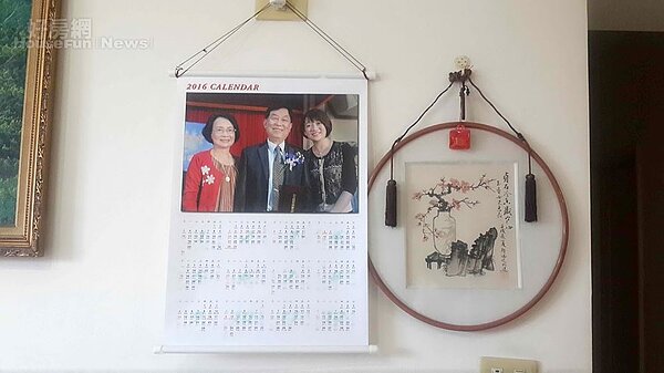 8.	學生送給落蒂的照片月曆
