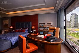 整片的落地窗讓採光更好