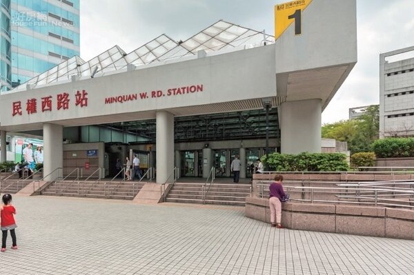 台北市中山區 雙捷優勢機能齊備民權西路站生活圈p1 好房網雜誌no 45 好房網news