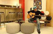 歌手No Name的音樂基地　猶如咖啡廳與Lounge bar