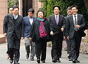 「別磋跎台灣進步」　綠營13首長臉書串聯挺前瞻