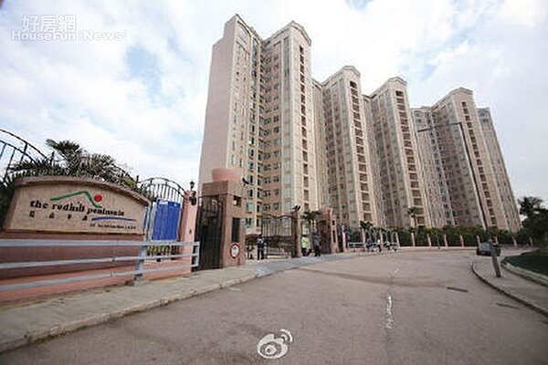 5.大潭紅山半島腹地遼闊,有不少景觀豪宅。(翻攝自香港美聯物業_黃紹文微博)