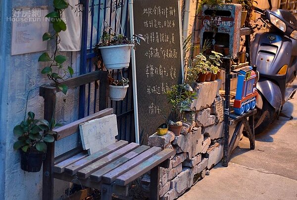 8.	即使門口或角落也散發文創感。